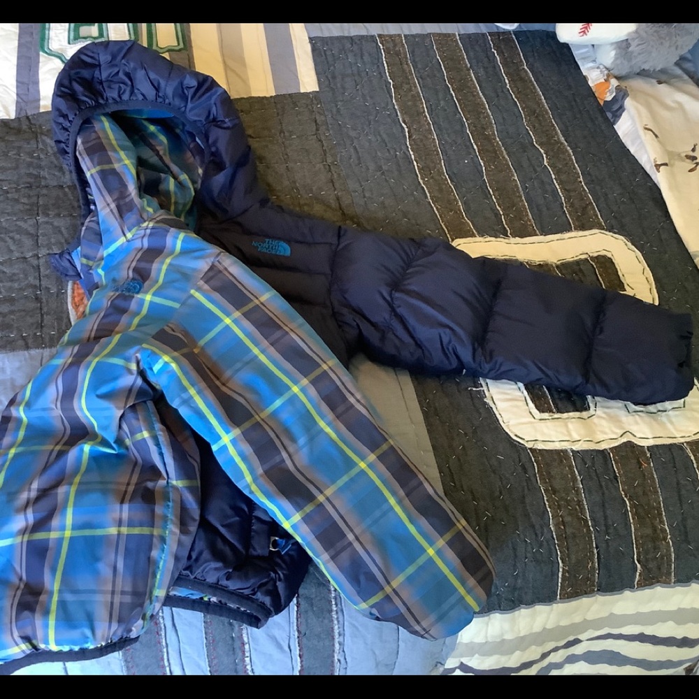 Boys 5T The North Face Puffer jacket